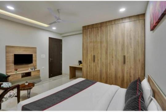 Vibe Hotel Noida Eksteriør billede