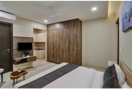 Vibe Hotel Noida Eksteriør billede