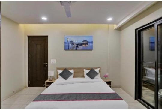 Vibe Hotel Noida Eksteriør billede